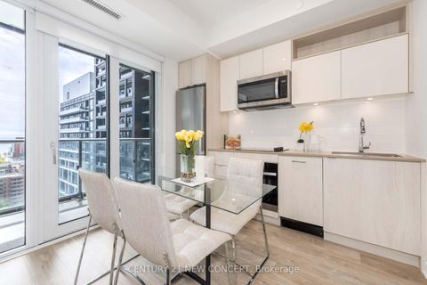 Photo 2 at 1631 - 135 Lower Sherbourne Street, Waterfront Communities C8, Toronto