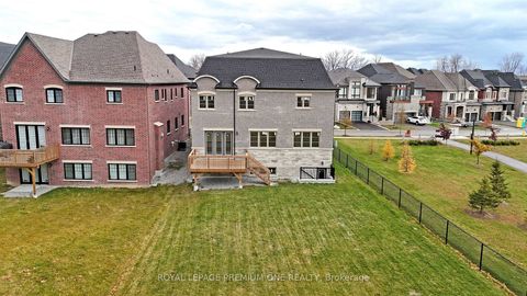 Photo 10 at 130 Cannes Avenue, Vellore Village, Vaughan