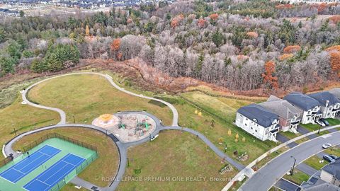 Photo 18 at 130 Cannes Avenue, Vellore Village, Vaughan