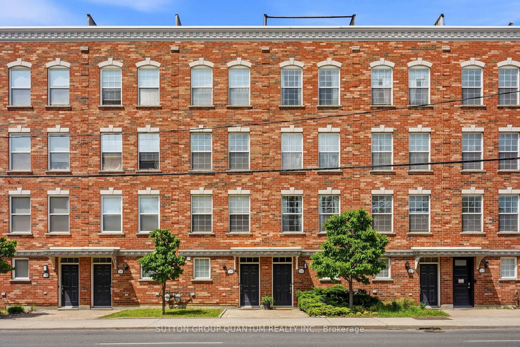 2268 Gerrard Street E, Danforth, Toronto 