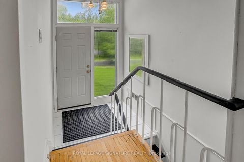 Photo 3 at 96 Elvaston Drive, Victoria Village, Toronto
