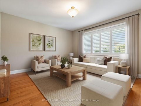 Photo 5 at 9 Letchworth Crescent, CFB, Toronto
