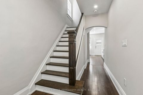 Photo 3 at 407 Annette Street, Bloor West Village, Toronto
