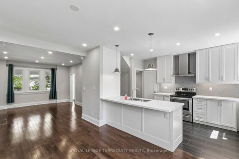Photo 9 at 407 Annette Street, Bloor West Village, Toronto