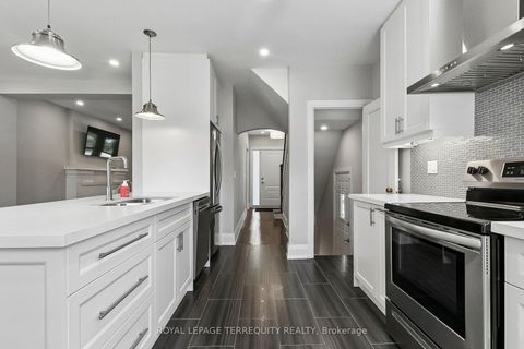 Photo 17 at 407 Annette Street, Bloor West Village, Toronto