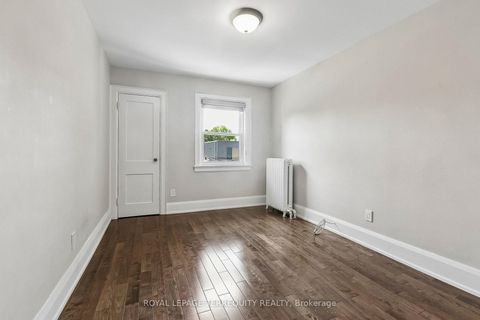 Photo 26 at 407 Annette Street, Bloor West Village, Toronto