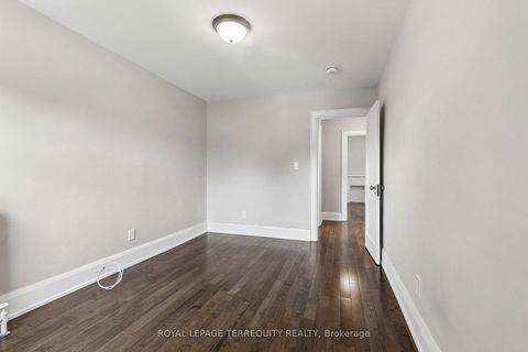 Photo 27 at 407 Annette Street, Bloor West Village, Toronto
