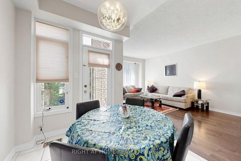 Photo 12 at 53 Cameo Drive, Rouge Woods, Richmond Hill