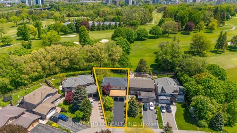 Photo 3 at 43 Golfwood Heights E, The Westway, Toronto