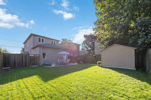 Photo 34 at 122 Cedarcrest Boulevard, Parkview, Toronto