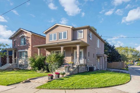 Photo 37 at 122 Cedarcrest Boulevard, Parkview, Toronto