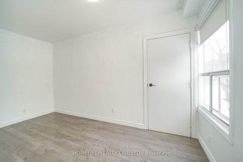 Photo 6 at 104 Benson Avenue, Wychwood, Toronto