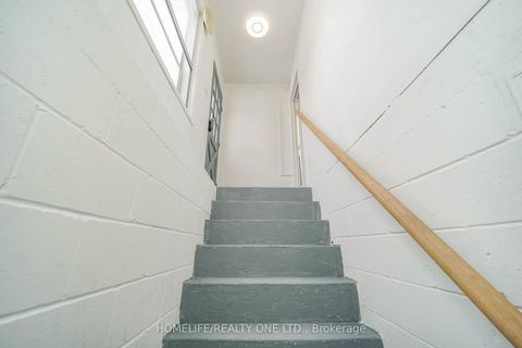 Photo 14 at 104 Benson Avenue, Wychwood, Toronto