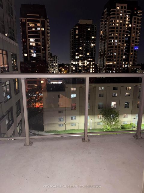 Photo 15 at 801 - 816 Lansdowne Avenue, Junction, Toronto