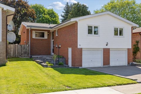 Photo 2 at 73 Fulbert Crescent, Malvern West, Toronto