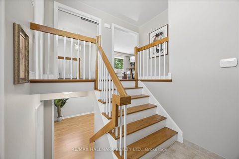 Photo 4 at 73 Fulbert Crescent, Malvern West, Toronto