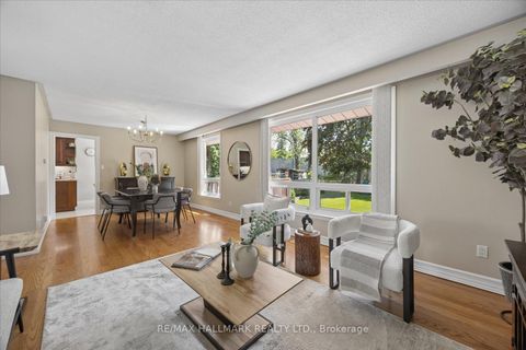 Photo 5 at 73 Fulbert Crescent, Malvern West, Toronto
