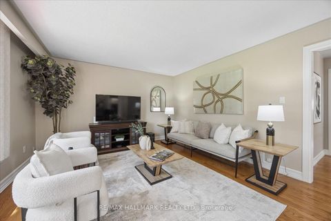 Photo 6 at 73 Fulbert Crescent, Malvern West, Toronto