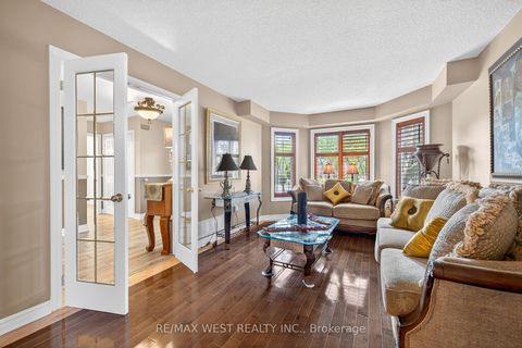 Photo 8 at 27 Golden Meadow Road, Bayshore, Barrie