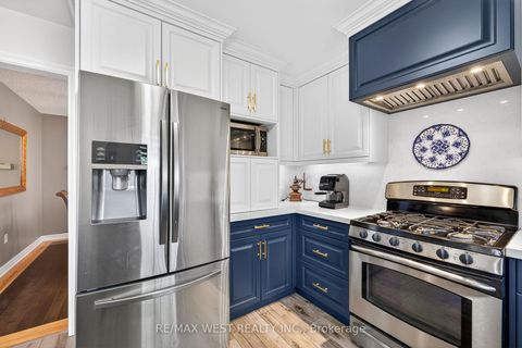 Photo 15 at 27 Golden Meadow Road, Bayshore, Barrie