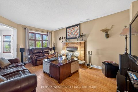 Photo 22 at 27 Golden Meadow Road, Bayshore, Barrie