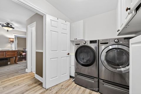 Photo 24 at 27 Golden Meadow Road, Bayshore, Barrie