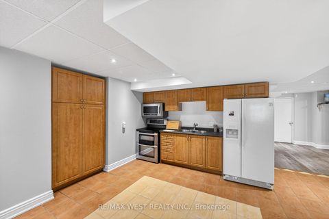 Photo 39 at 27 Golden Meadow Road, Bayshore, Barrie