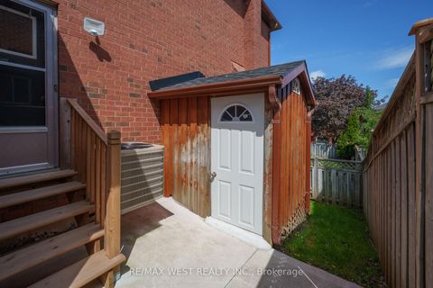 Photo 43 at 27 Golden Meadow Road, Bayshore, Barrie