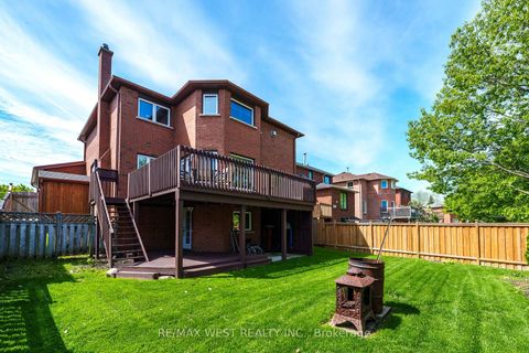 Photo 45 at 27 Golden Meadow Road, Bayshore, Barrie