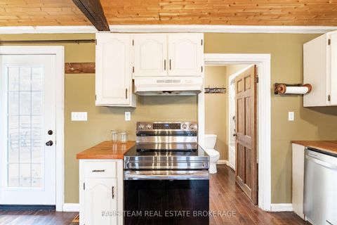 Photo 7 at 1417 Maple Way, Rural Innisfil, Innisfil