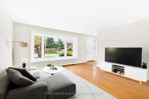 Photo 2 at 22 Lormar Drive, City Centre West, Toronto