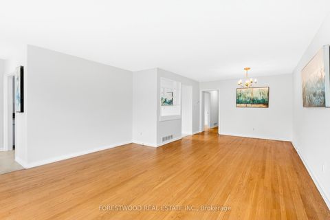 Photo 31 at 22 Lormar Drive, City Centre West, Toronto