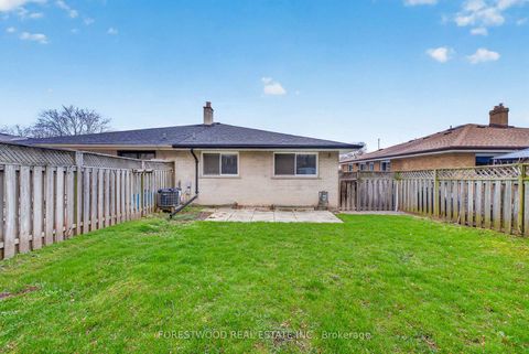 Photo 43 at 22 Lormar Drive, City Centre West, Toronto