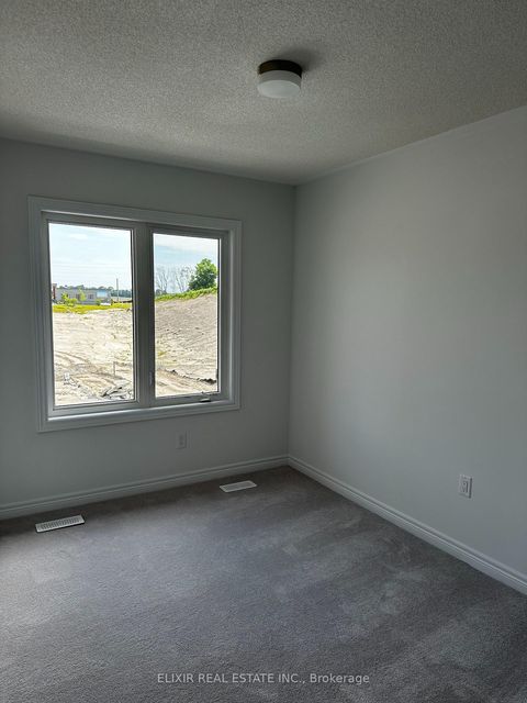 Photo 14 at 141 Fenchurch Manor, Rural Barrie Southeast, Barrie