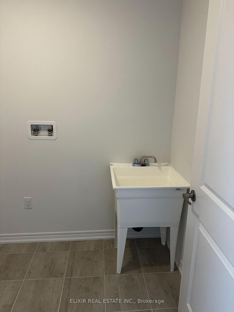 Photo 21 at 141 Fenchurch Manor, Rural Barrie Southeast, Barrie