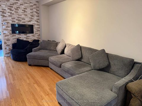 Photo 3 at 76 Daniel Reaman Crescent NW, Patterson, Vaughan