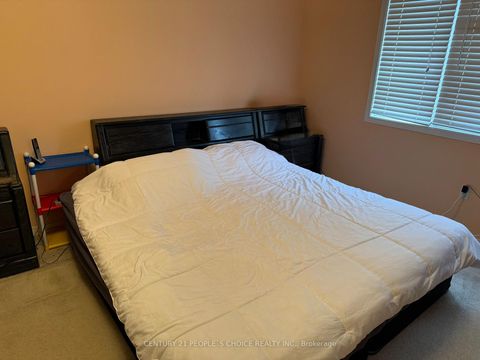 Photo 8 at 76 Daniel Reaman Crescent NW, Patterson, Vaughan