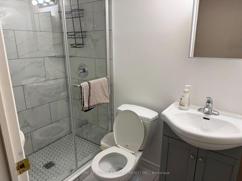 Photo 14 at 76 Daniel Reaman Crescent NW, Patterson, Vaughan