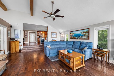 Photo 17 at 450 Lake Drive S, Keswick South, Georgina