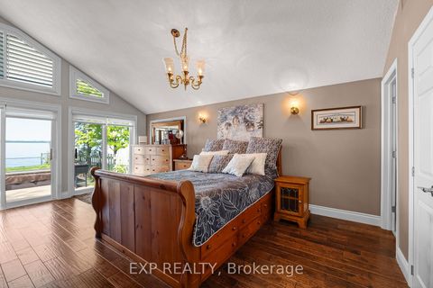 Photo 19 at 450 Lake Drive S, Keswick South, Georgina