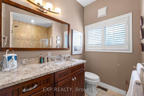 Photo 22 at 450 Lake Drive S, Keswick South, Georgina
