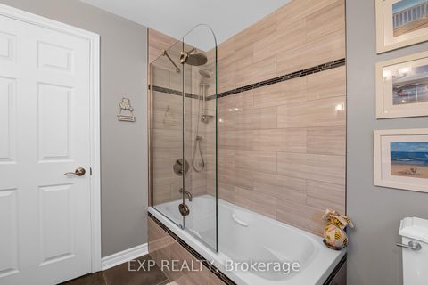 Photo 29 at 450 Lake Drive S, Keswick South, Georgina