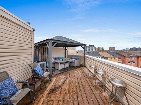 Photo 22 at 34 Fairhead Mews, Danforth, Toronto