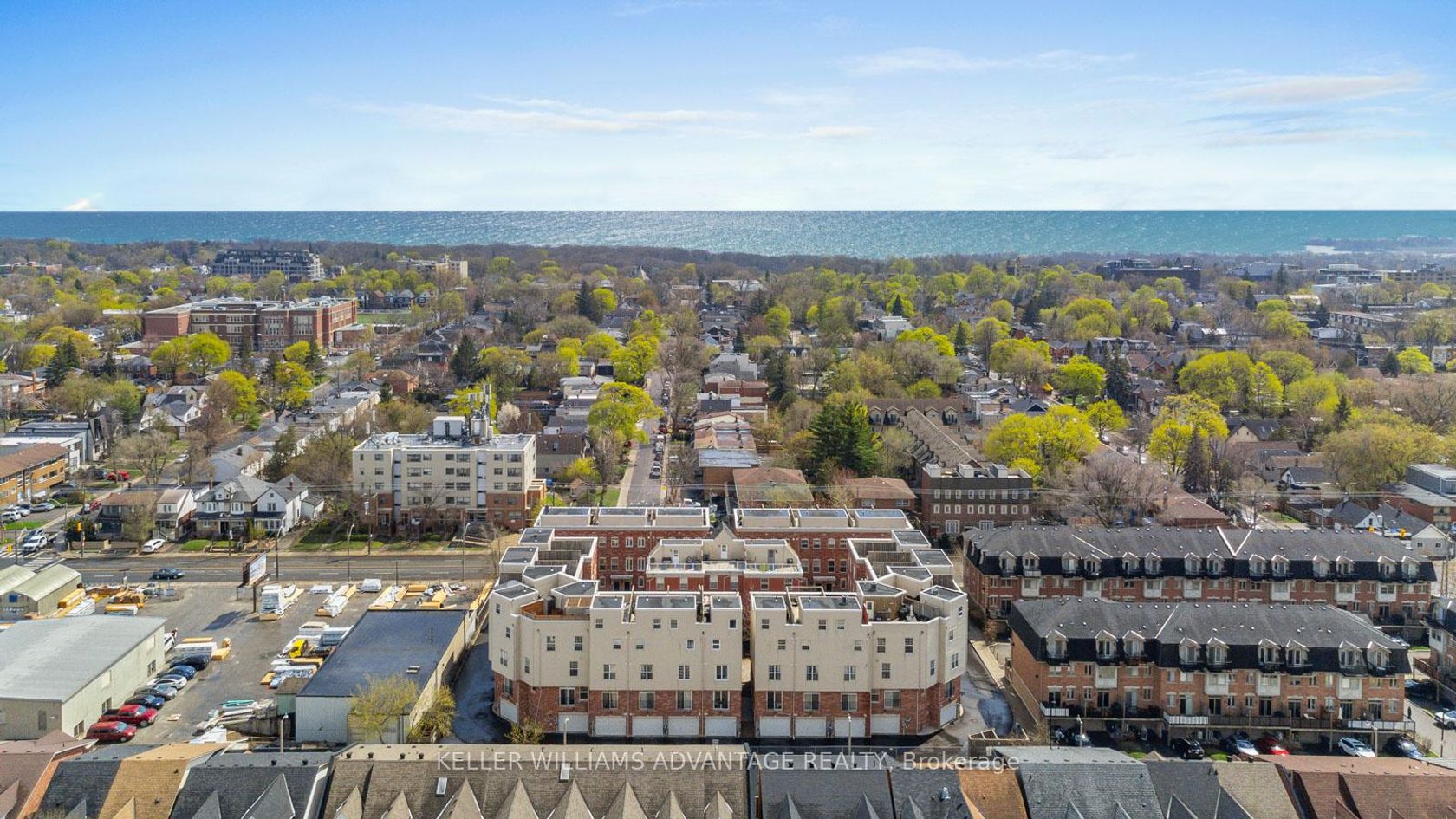 34 Fairhead Mews, Danforth, Toronto 