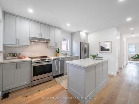 Photo 3 at 316 Blantyre Avenue, Cliffside, Toronto