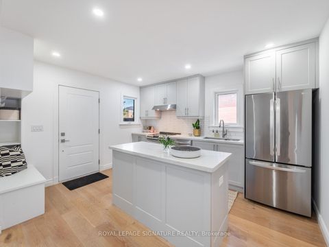 Photo 5 at 316 Blantyre Avenue, Cliffside, Toronto