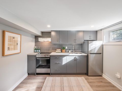 Photo 31 at 316 Blantyre Avenue, Cliffside, Toronto