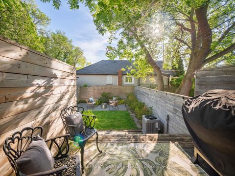 Photo 36 at 316 Blantyre Avenue, Cliffside, Toronto