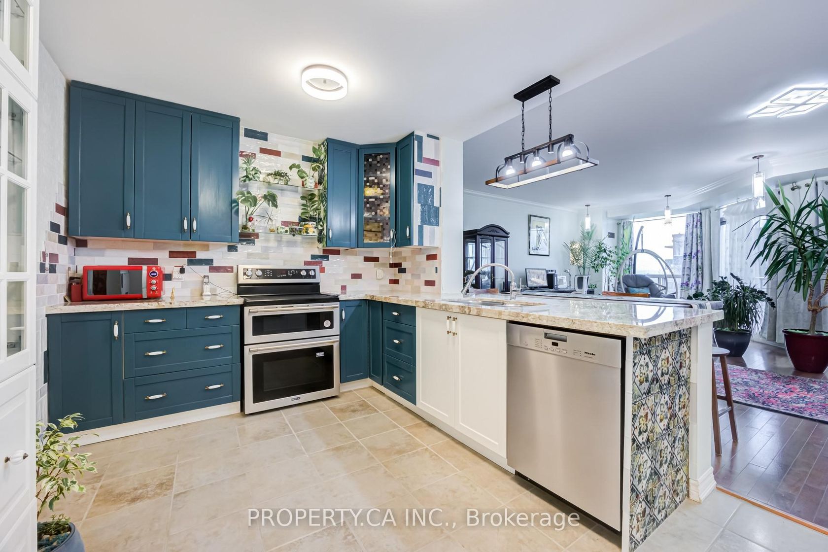 701 - 4200 Bathurst Street, Clanton Park, Toronto 