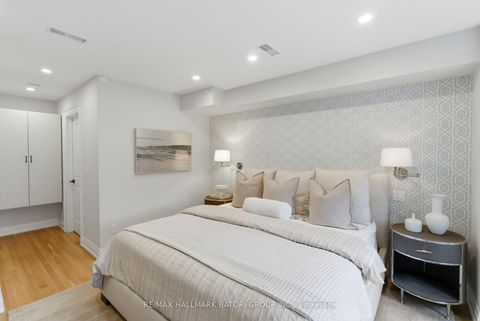 Photo 19 at 135 Cottingham Street, St. Clair, Toronto